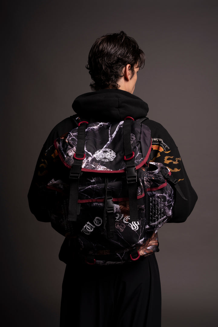 Okami Traveler Backpack in Darc Woodland Camo