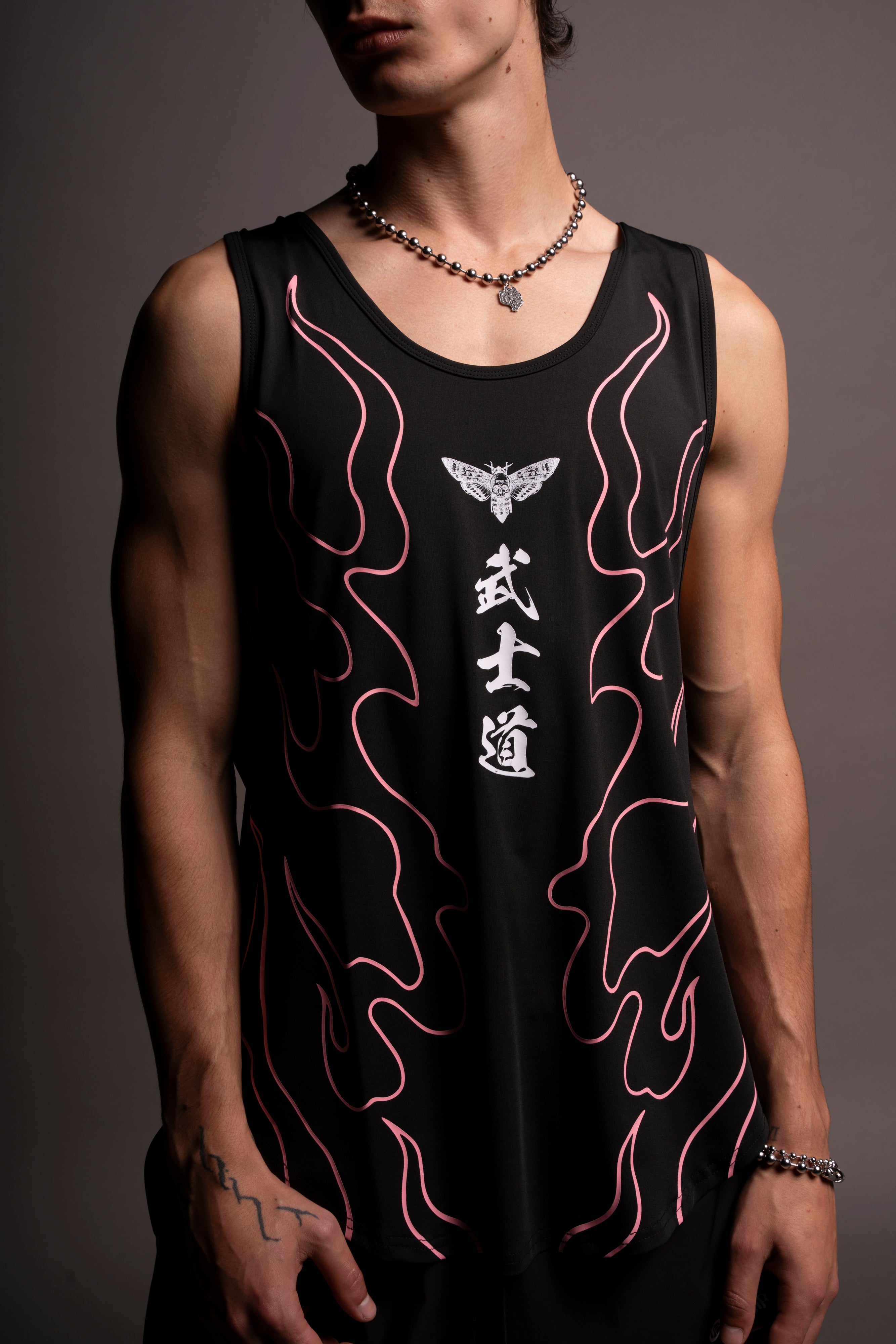 Okami "Dry Wolf" (Drop) Tank in Black