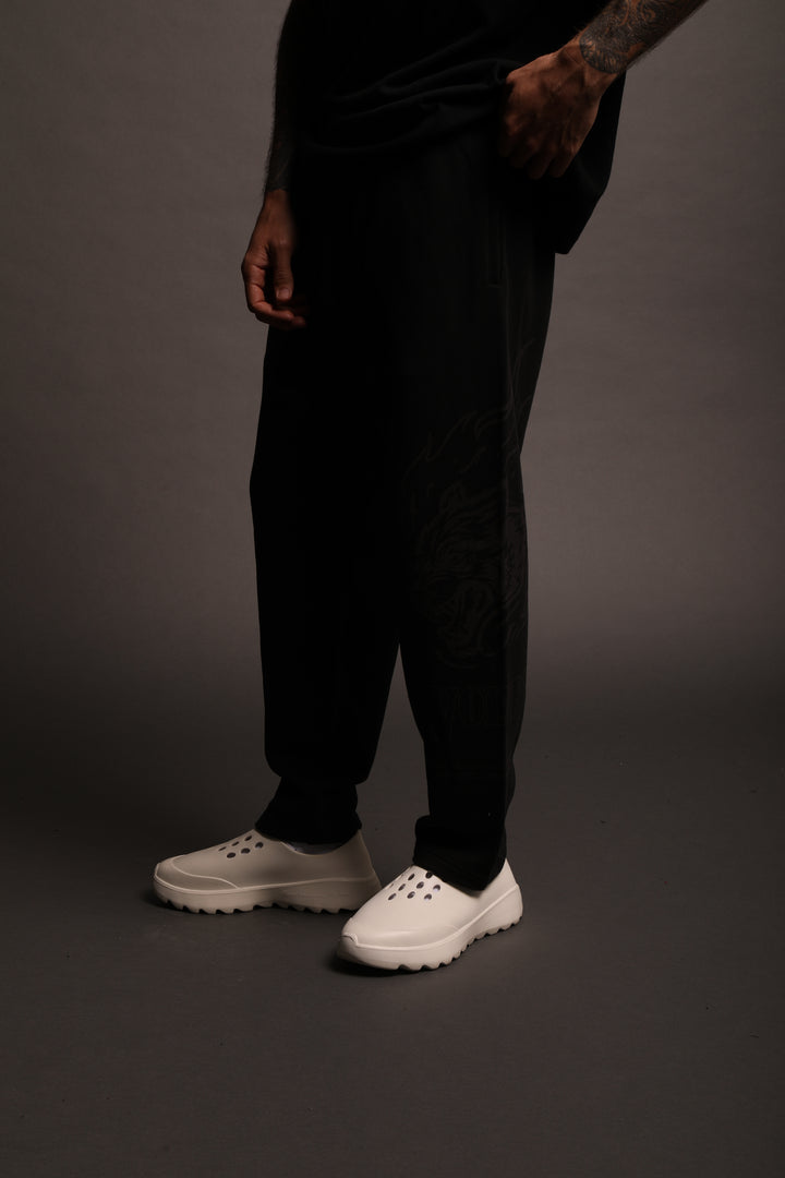 Test Your Might Kumite V2 Sweat Pants in Black