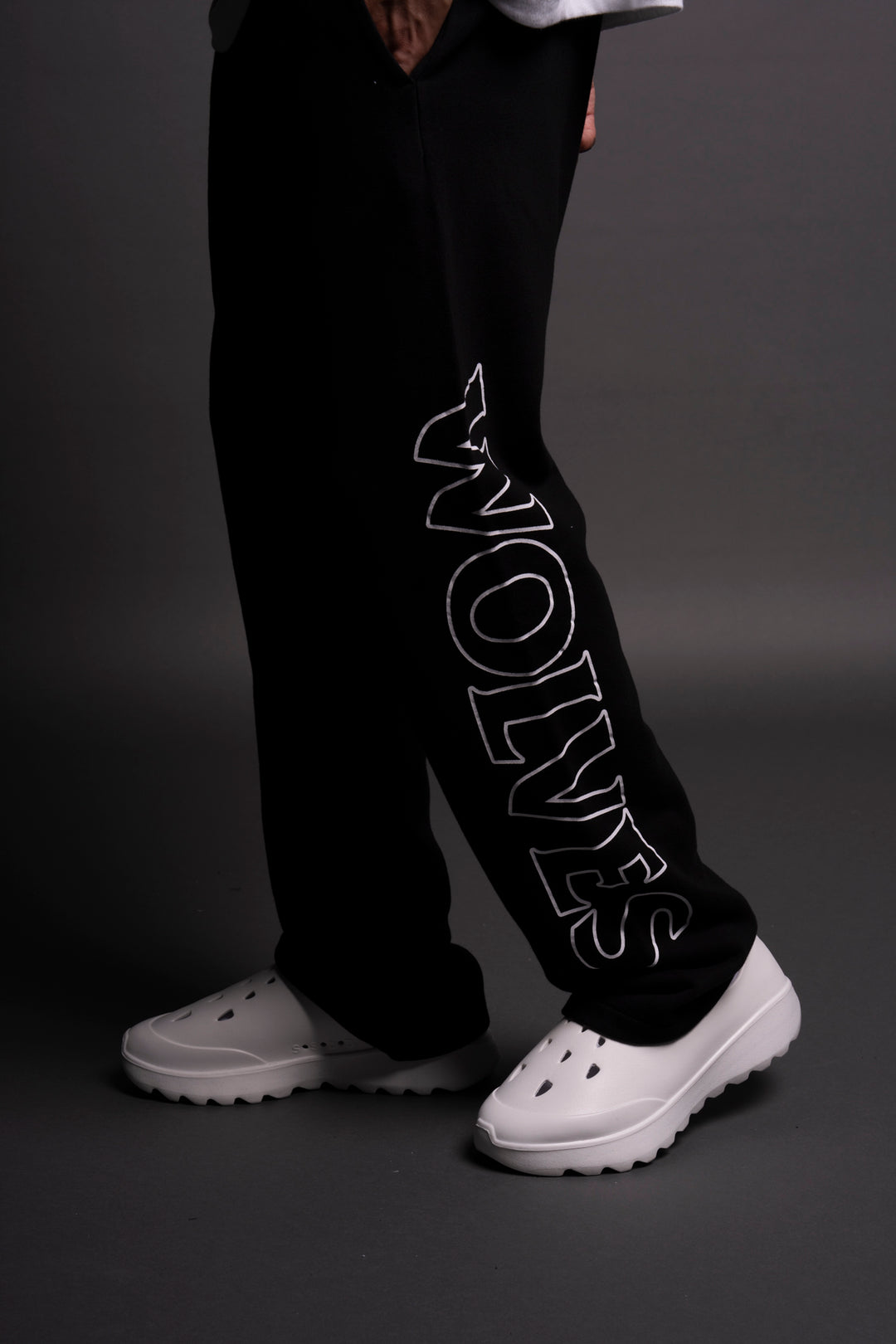 Wolf Hardcore Bigelow Sweat Pants in Black