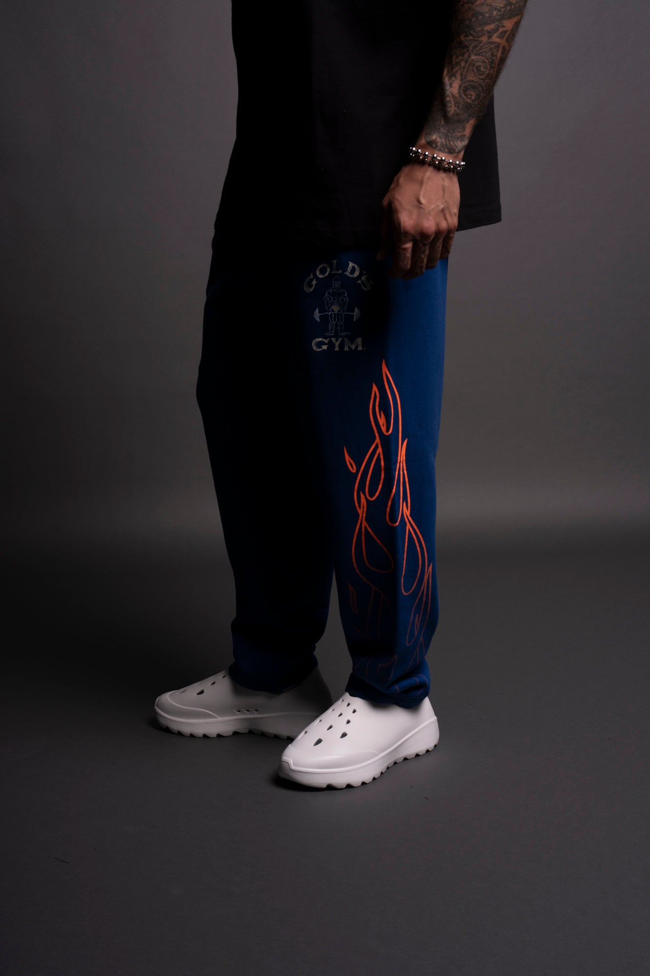 On Fire Kumite V2 Sweat Pants in Darc Cobalt