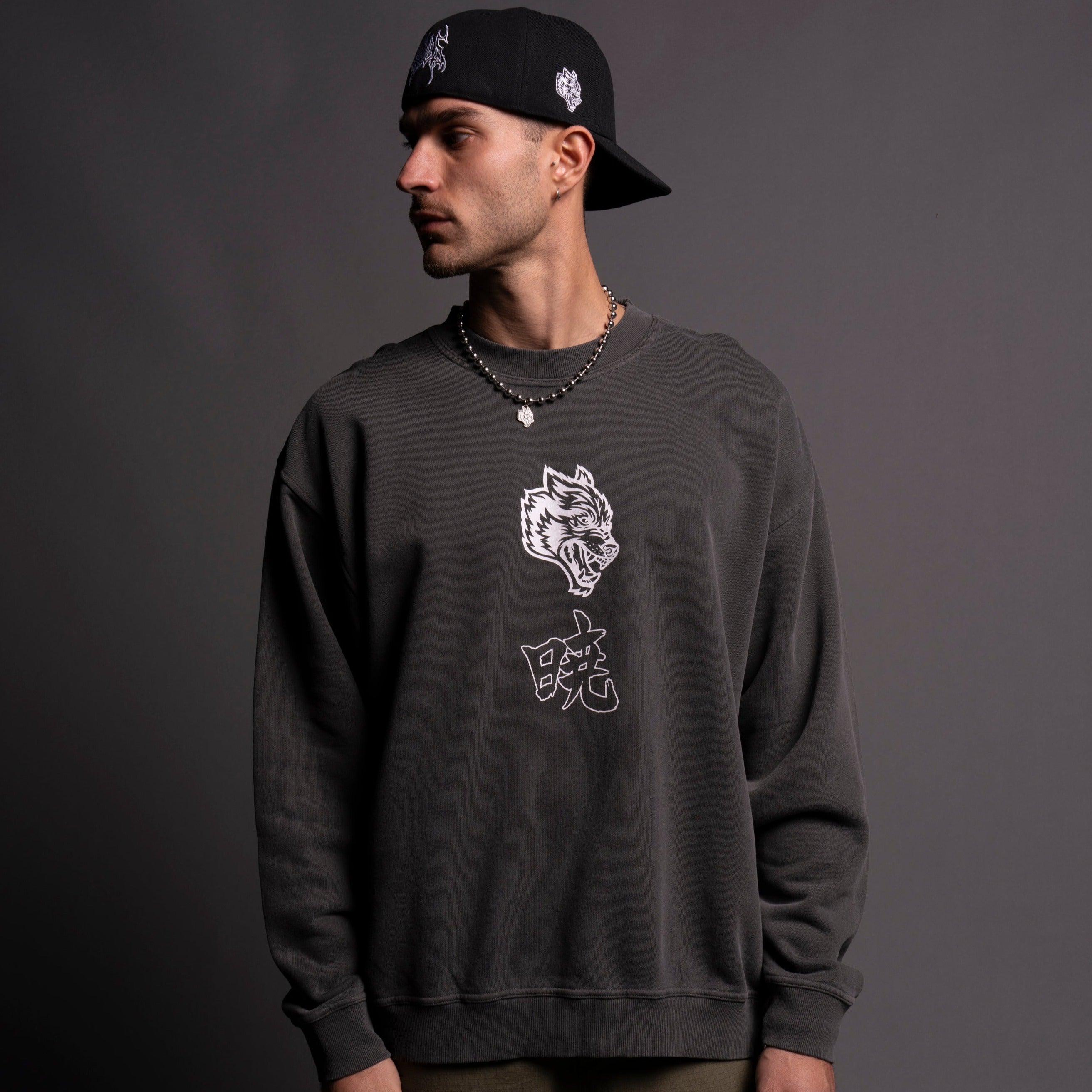 ダルクスポーツ　Alpha Wolf London Crewneck Akatsuki London Crewneck in Wolf Gray – DarcSport