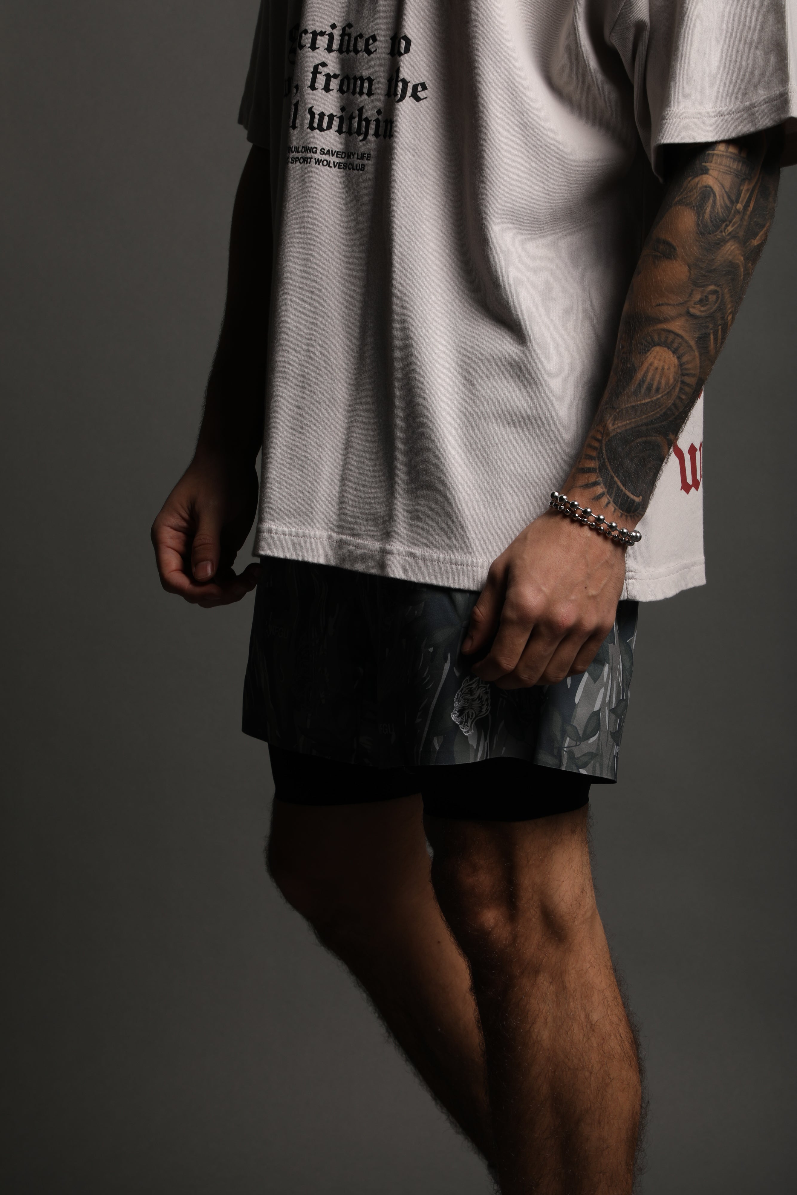 Wolf Head Compression Shorts in Norse Camo – DarcSport