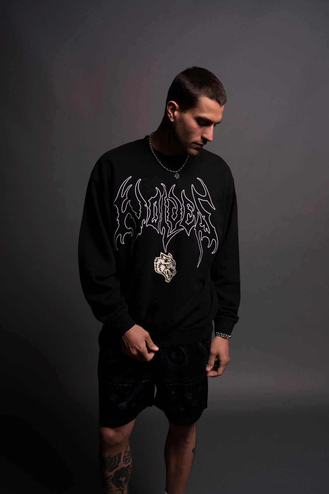 Loyalty V4 London Crewneck in Black