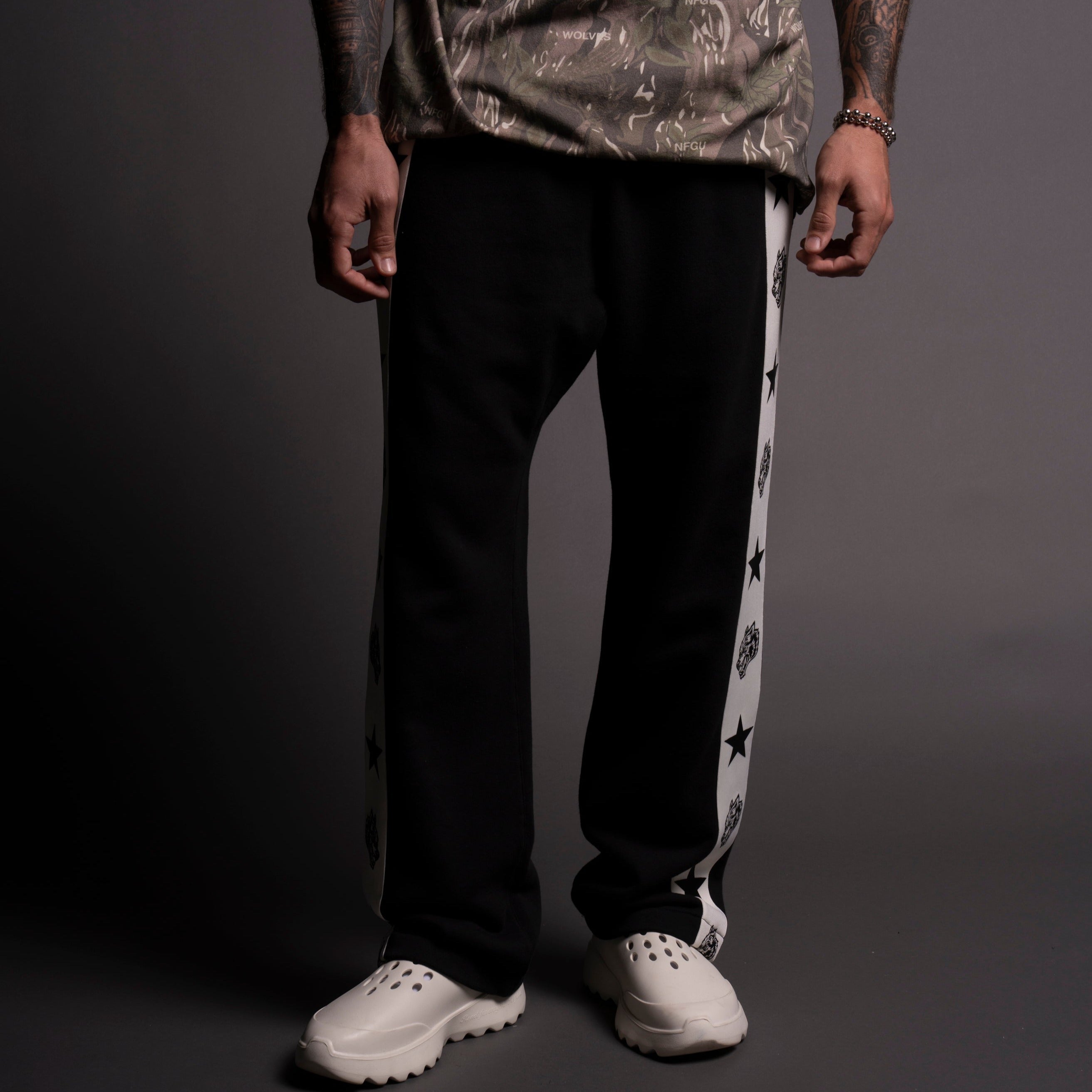 Roadster Track Bigelow Sweat Pants in Black