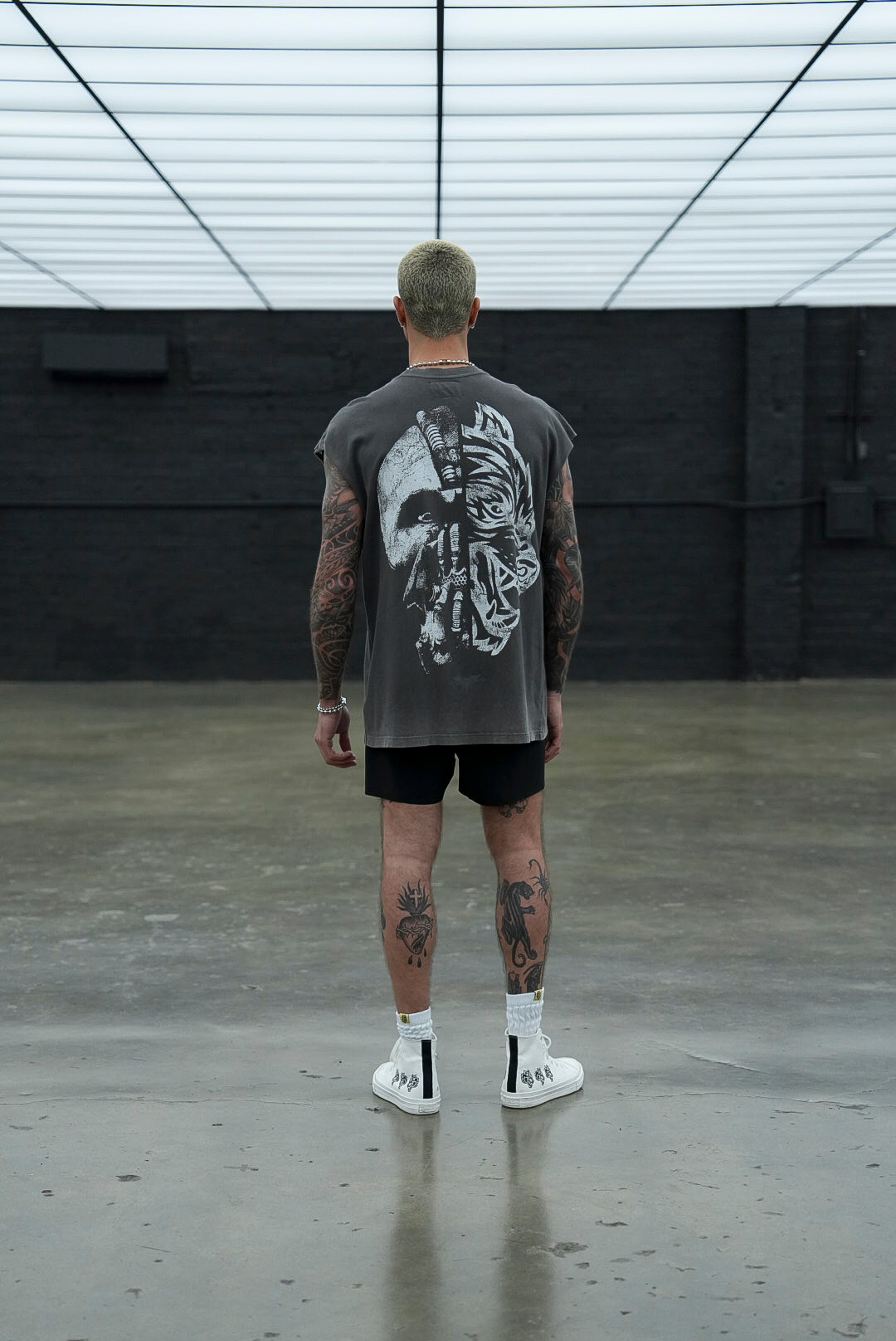 Born In It V2 "Dempsey" Muscle Tee in Wolf Gray