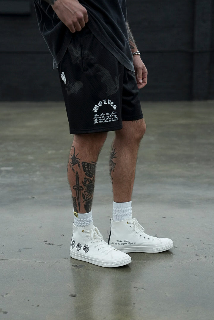 Darc Cave Mesh Shorts in Black