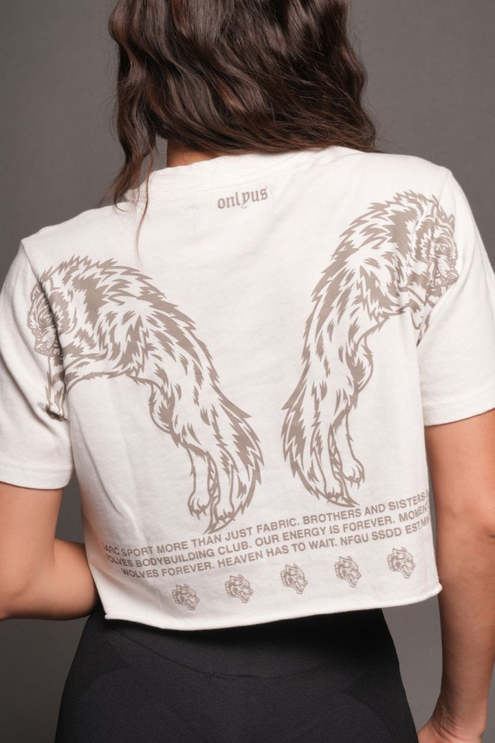 Onlyus Wolves Premium Cropped Tee In Cream