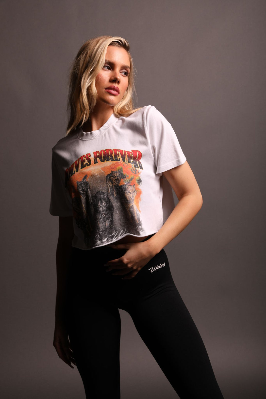 Run Free "Premium Vintage" (Cropped) Tee in Off White