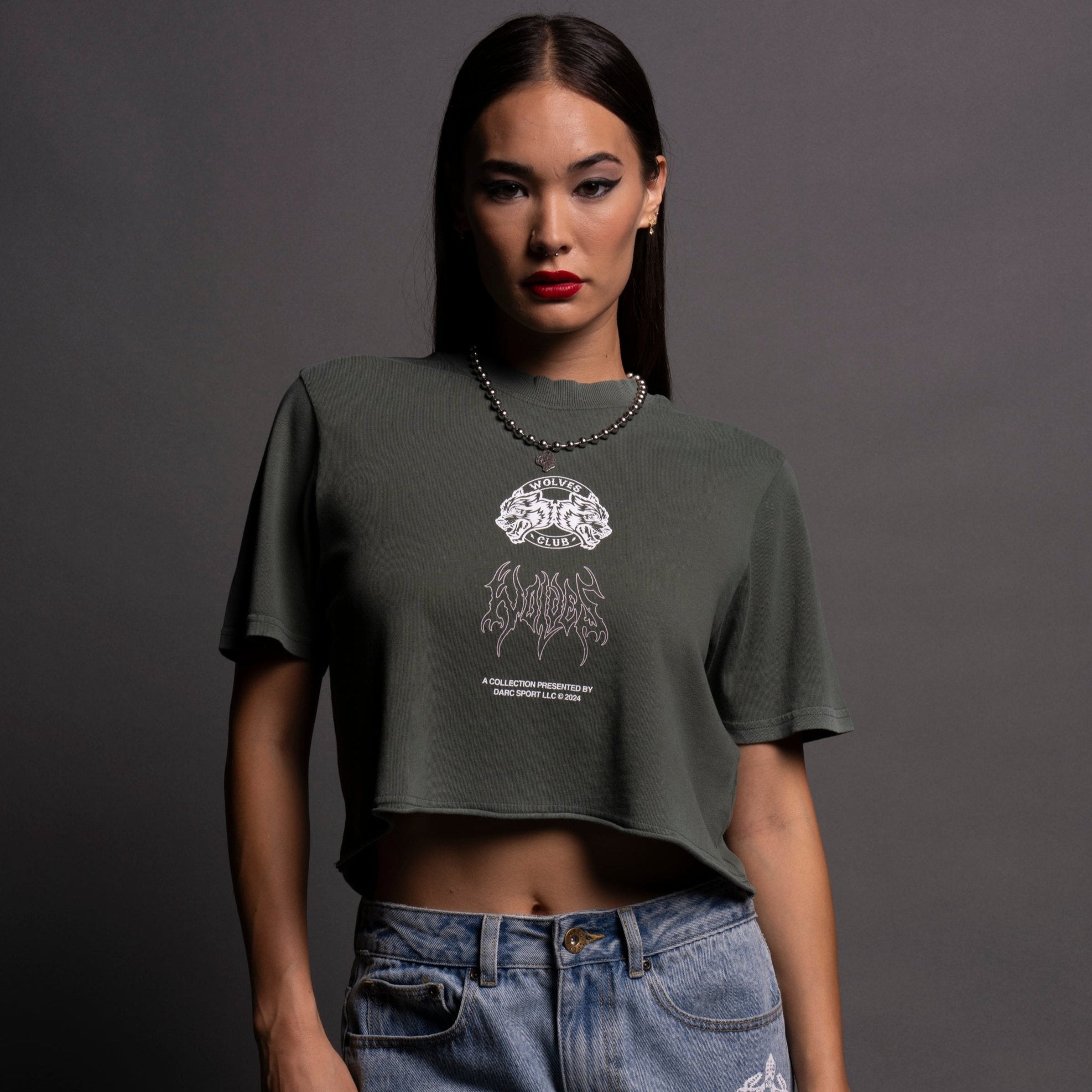 Dangerous "Premium" (Cropped) Tee in Green Ivy