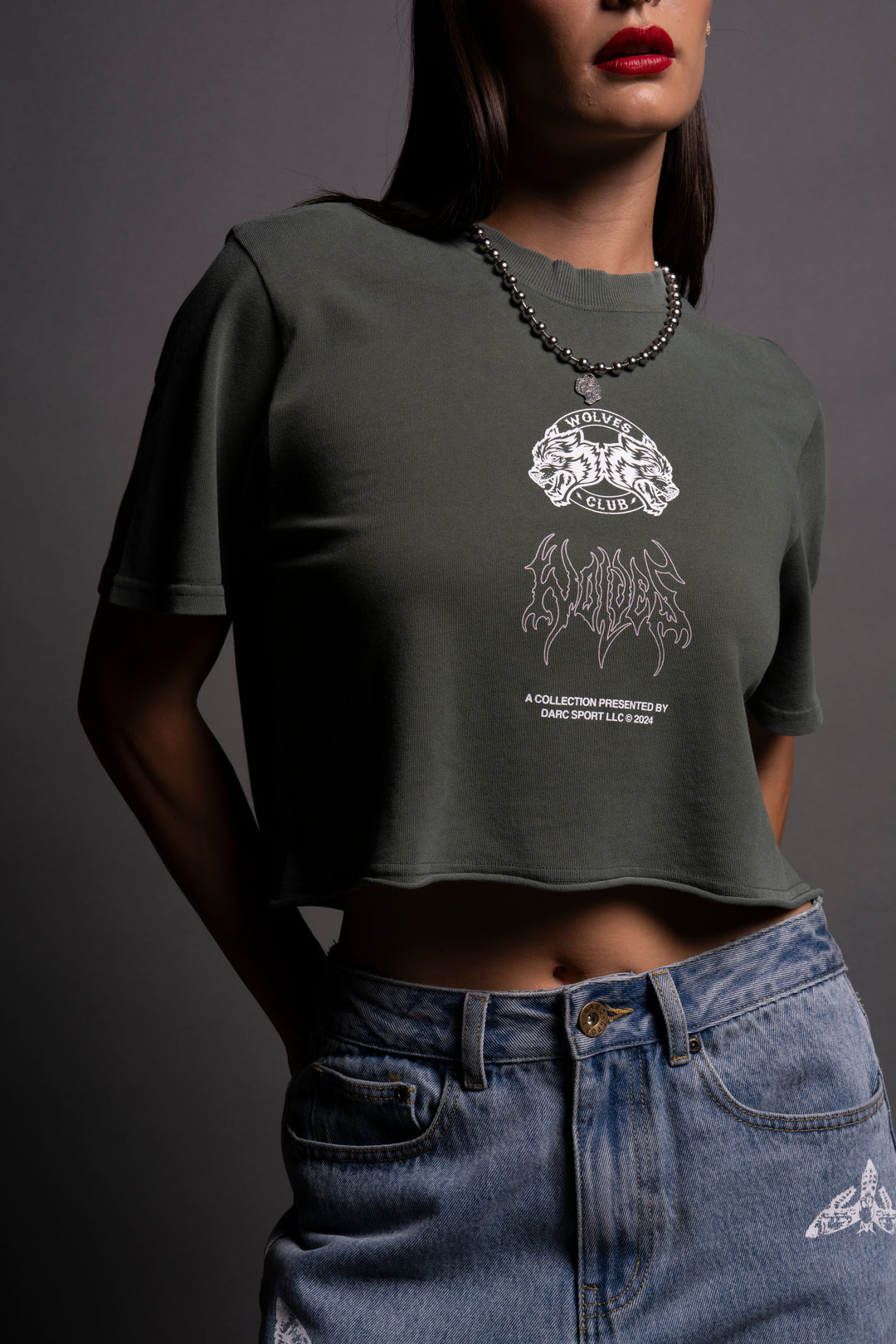 Dangerous "Premium" (Cropped) Tee in Green Ivy