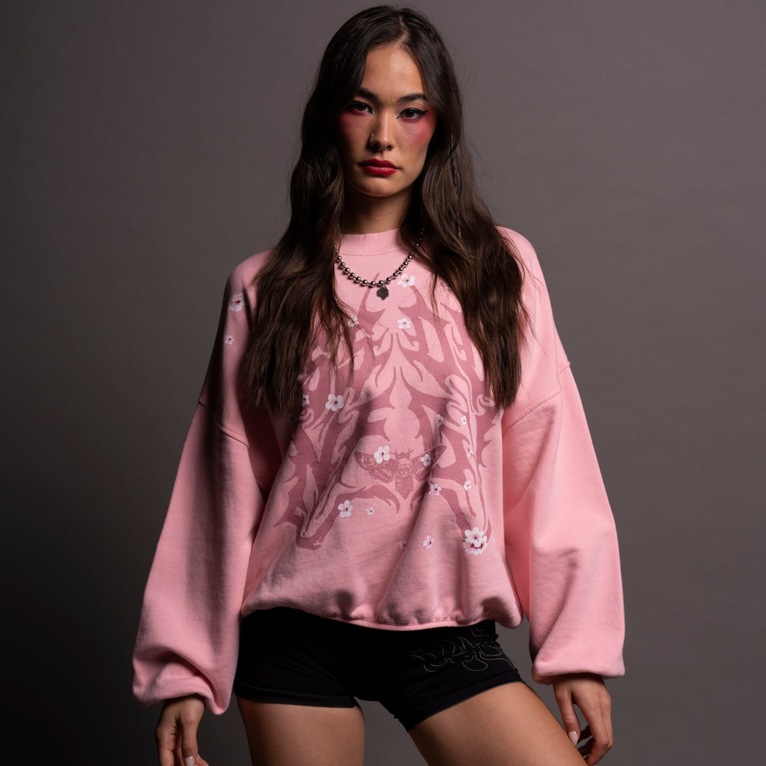 SSDDNFGU Metal S. Hall She Crewneck in Cherry Blossom