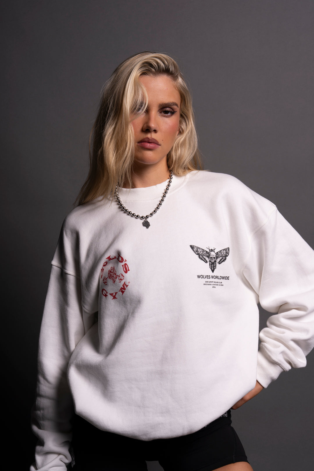 Gold's Moth She London Crewneck in Cream