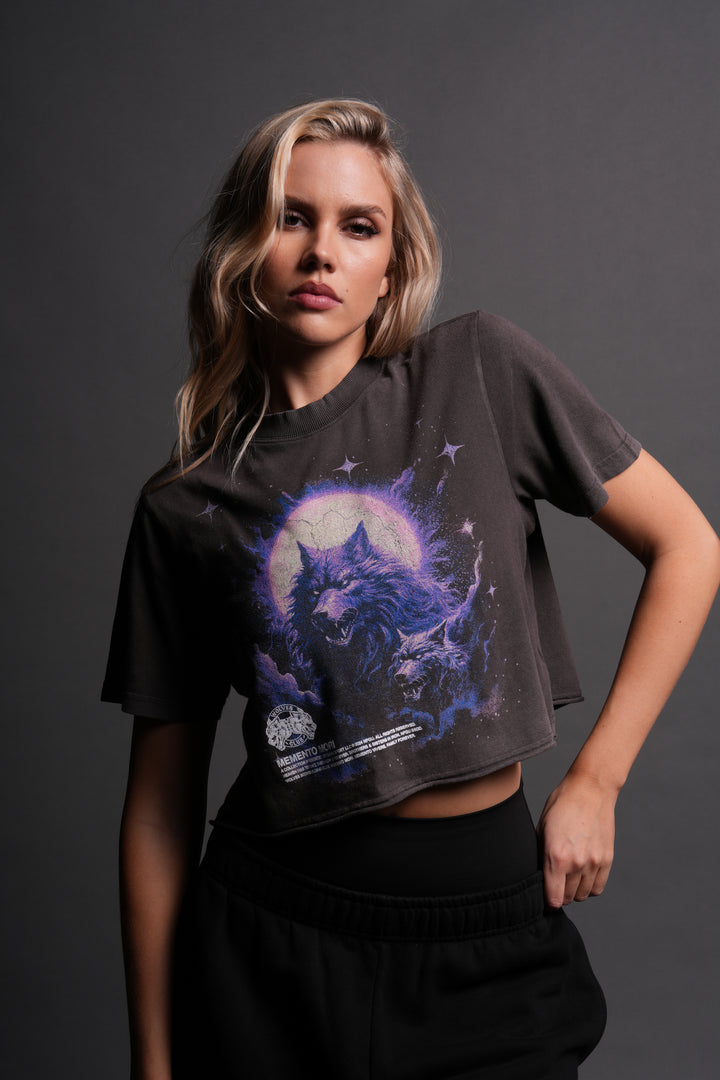Howling At The Moon "Premium Vintage" (Cropped) Tee in Wolf Gray