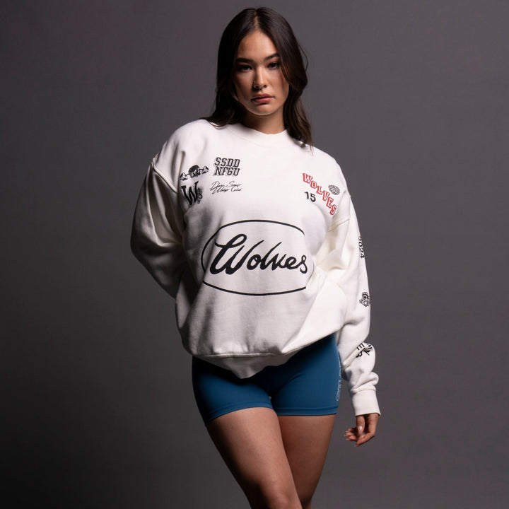 Live Fast V2 She London Crewneck in Cream
