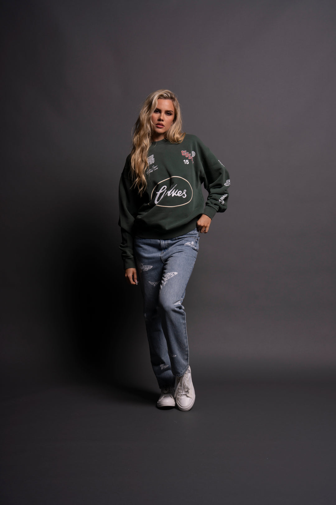 Live Fast V2 She London Crewneck in Norse Green