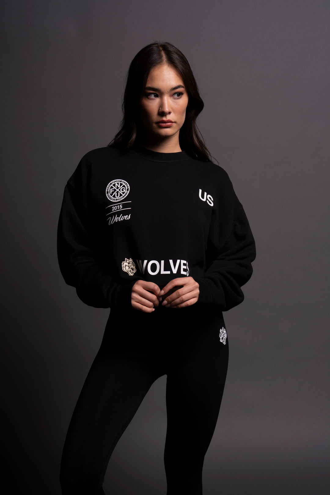 Stay True London (Cropped) Crewneck in Black