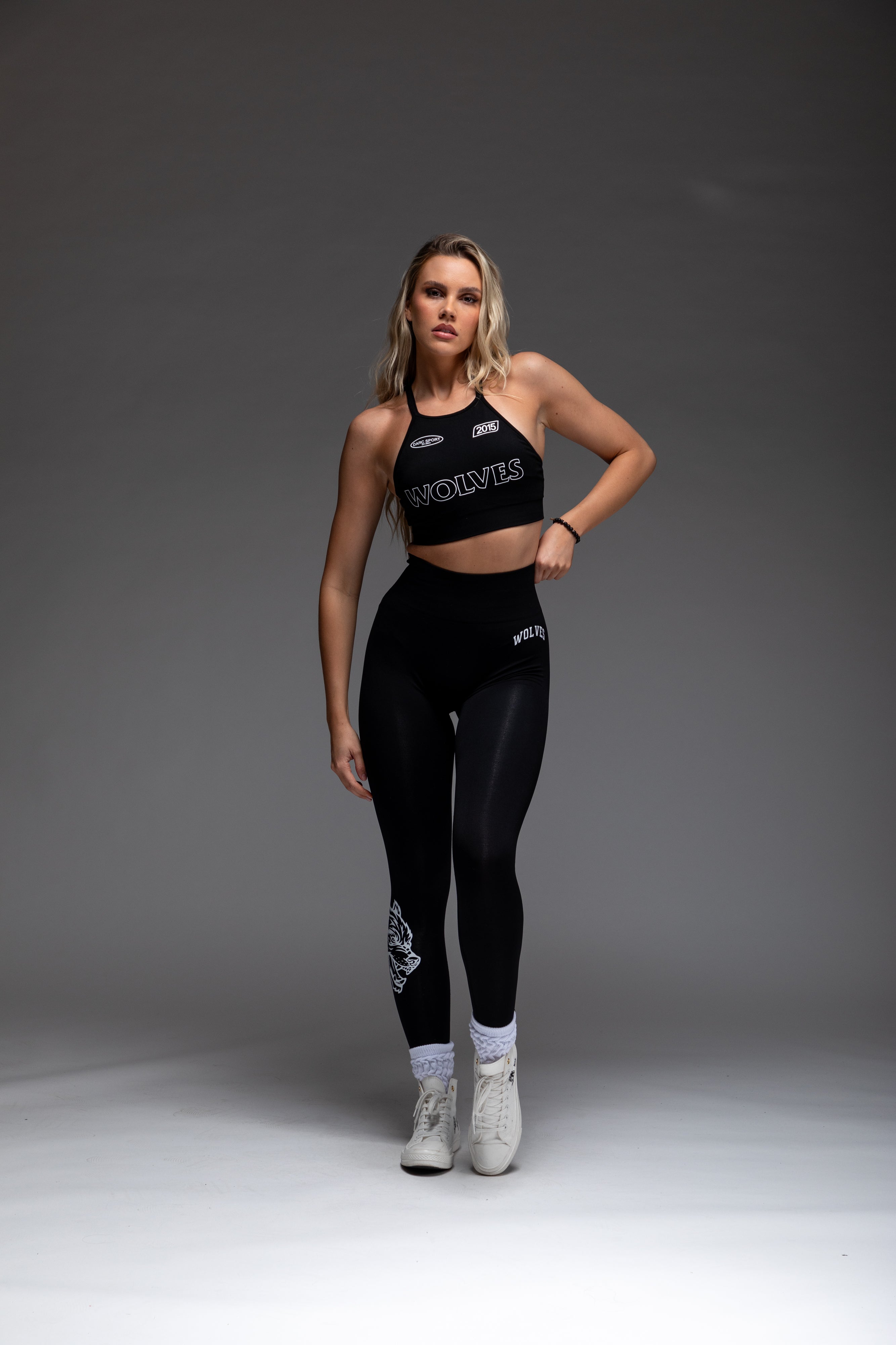 Faster "Everson Seamless" High Neck Bra in Black