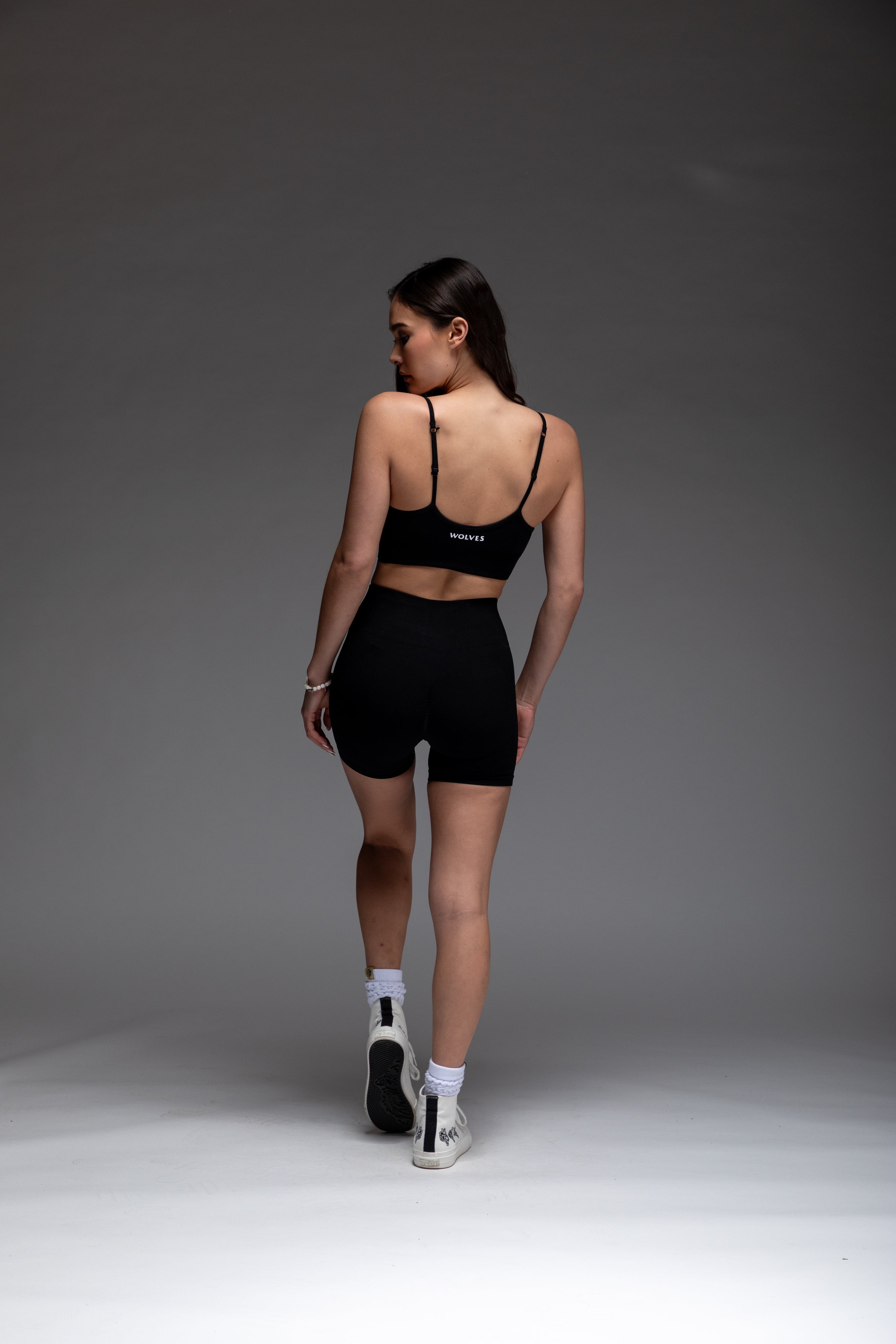 Faster "Everson Seamless" Sports Bra in Black