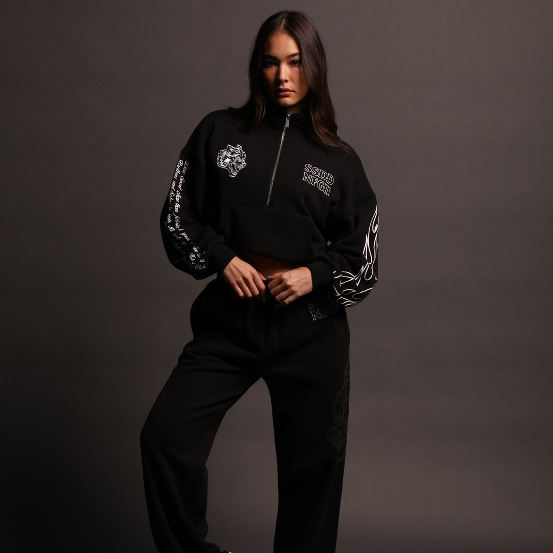 Flames She Everson Mockneck Sweater in Black