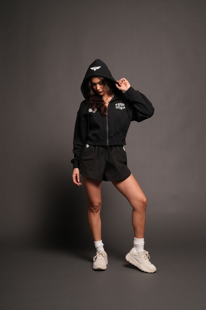 She Wolf Club Sage Cropped Zip Hoodie In Black