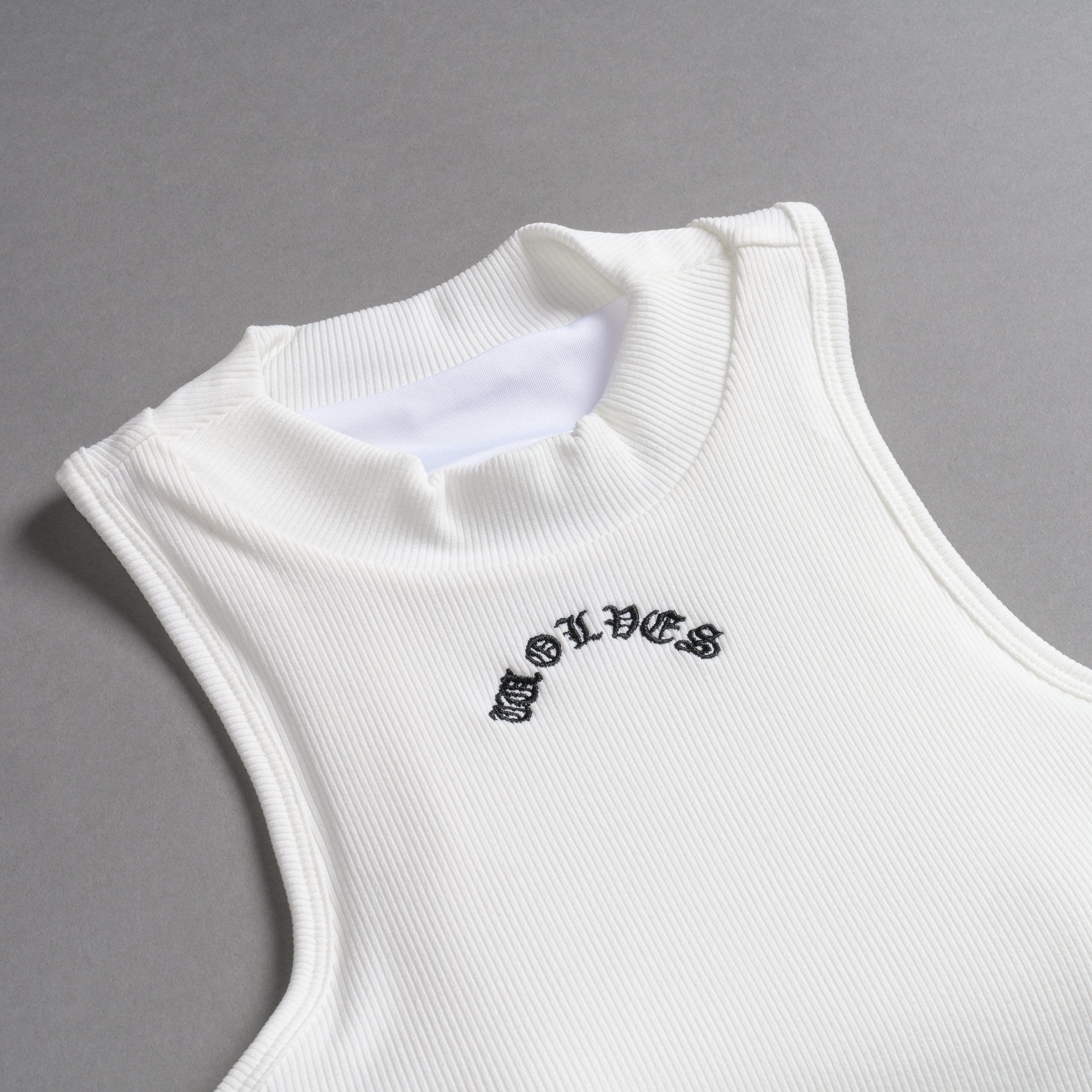 Chopper Romy Mockneck Ribbed Tank in White – DarcSport