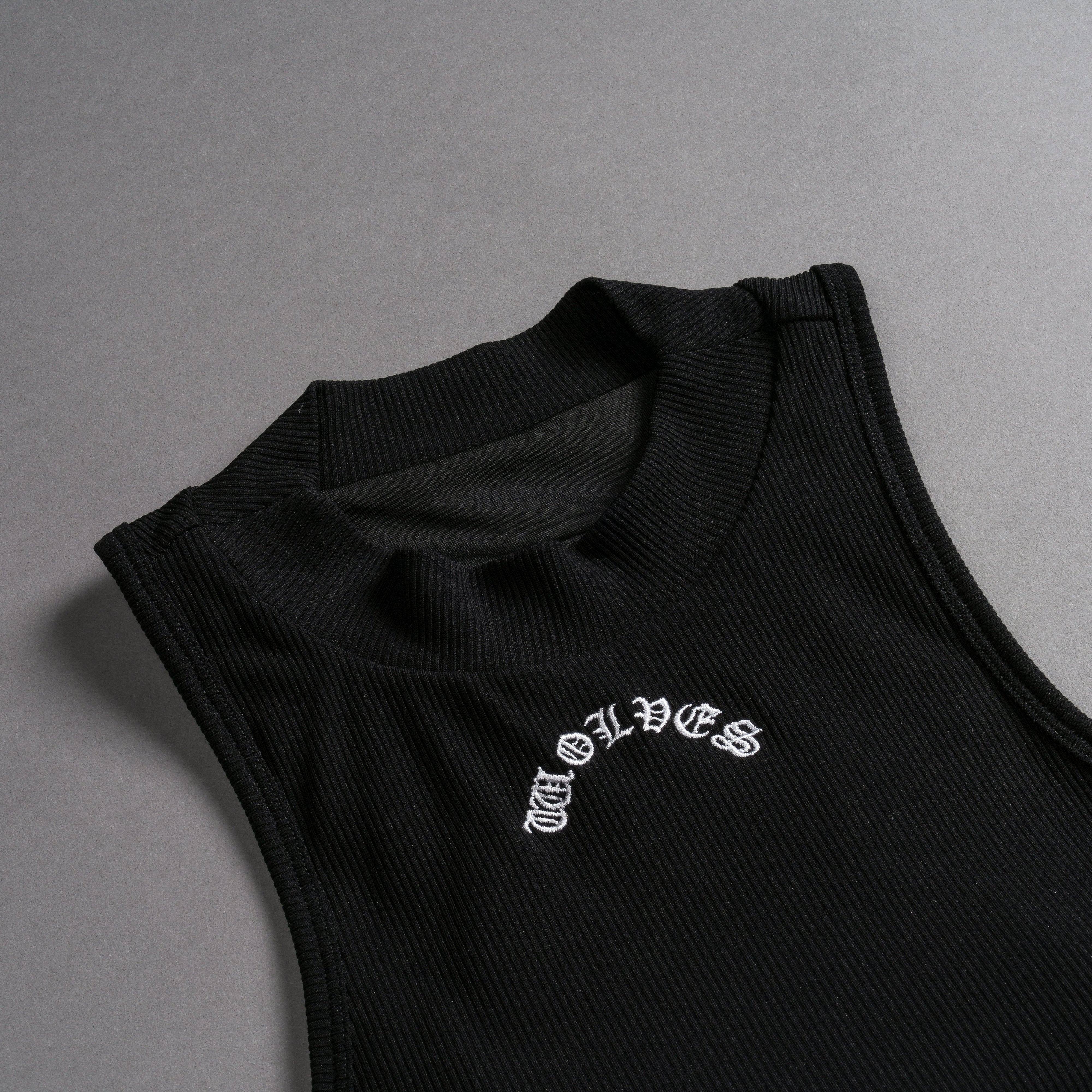 Chopper Romy Mockneck Ribbed Tank in Black
