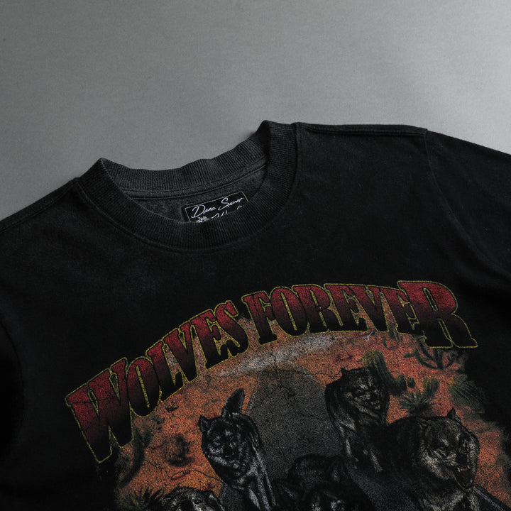 Run Free "Premium Vintage" (Cropped) Tee in Black