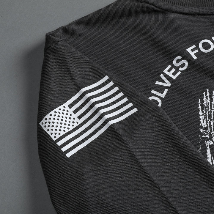 Pray "Premium Vintage" (LS Cropped) Tee in Wolf Gray