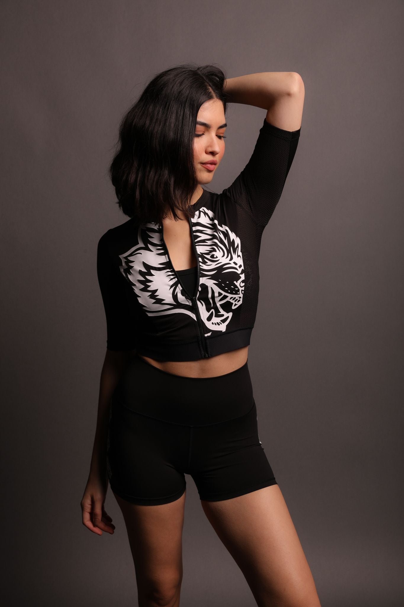 Big Wolf She Cycling Jersey in Black