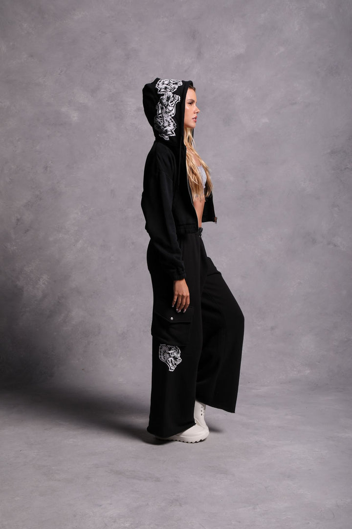 Halo "Vintage Chambers" (Cropped) Zip Hoodie in Black