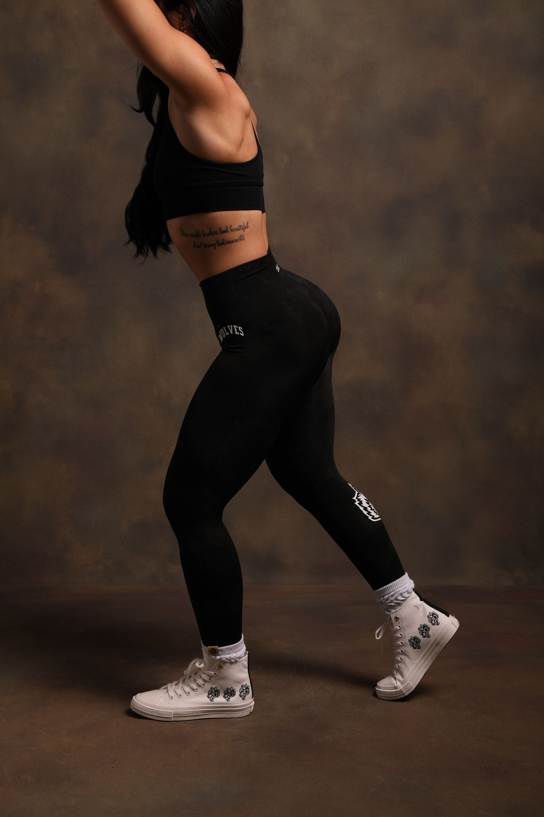 Big Wolf Loyalty "Everson Scrunch" Leggings in Black Tonal Marble