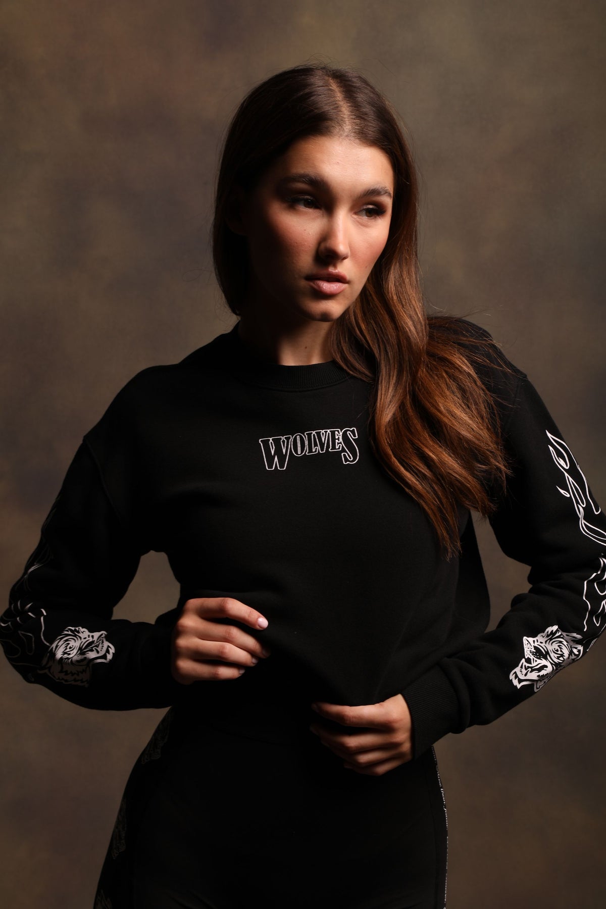 Eternal Flame Raglan (Cropped) Crewneck in Black