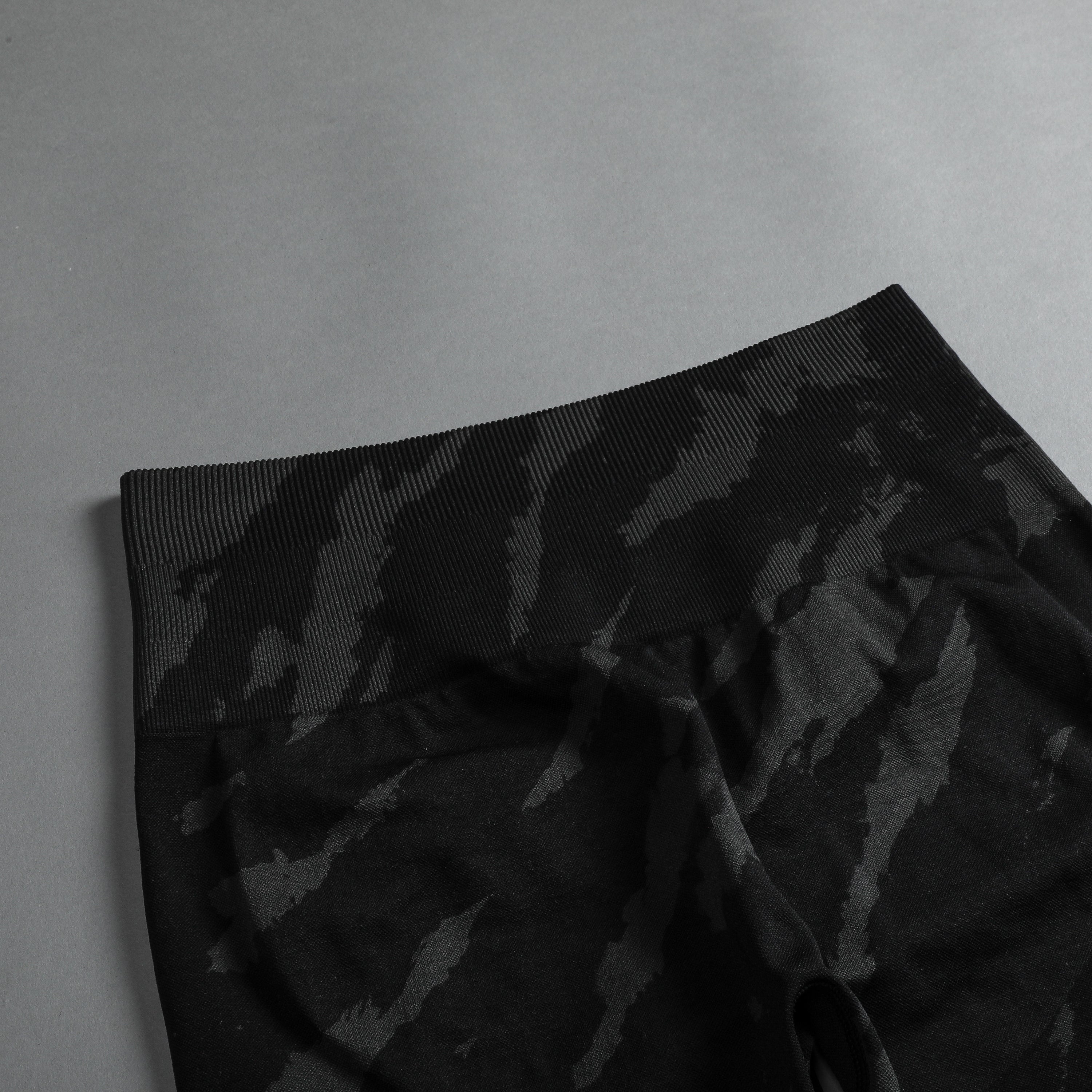 She Wolves Forever Seamless Everson Shorts in Black Native Camo