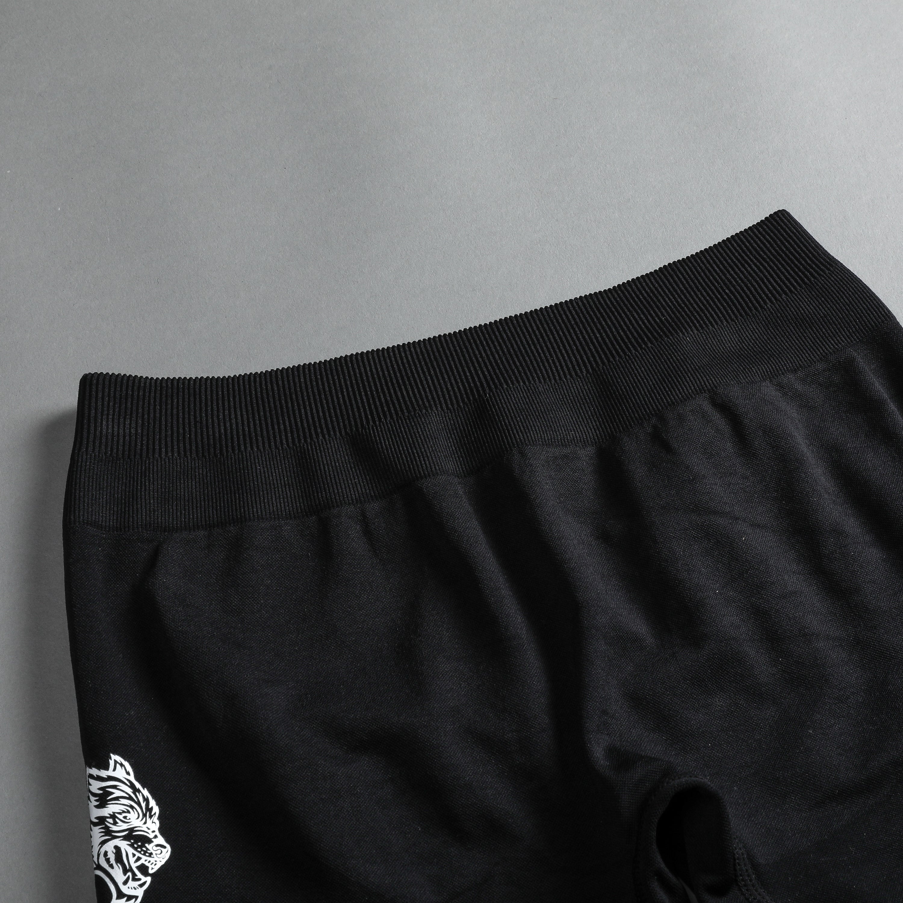 She Our Loyalty Katya Seamless Shorts in Black