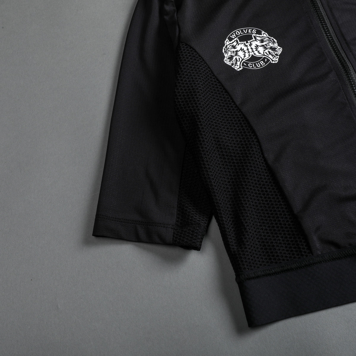 She Loyalty Armor Cycling Jersey in Black