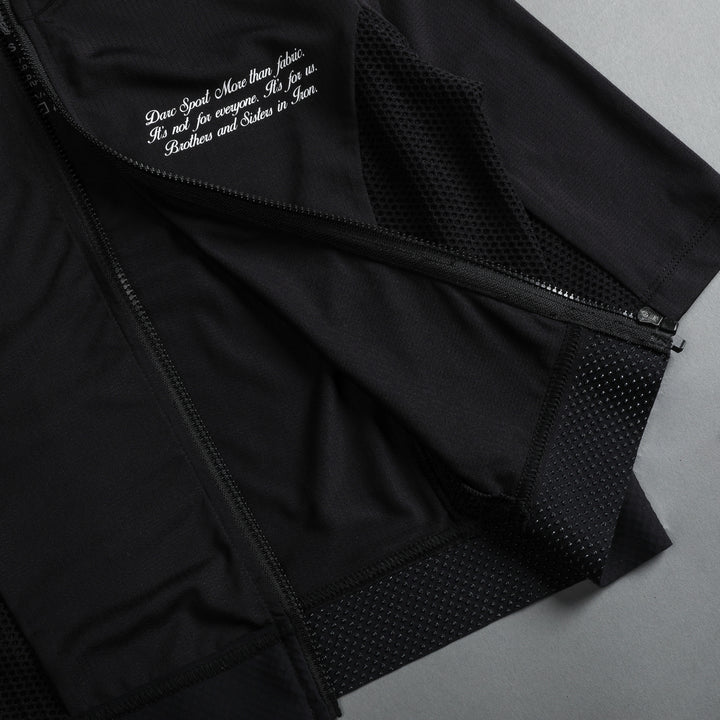 She Loyalty Armor Cycling Jersey in Black