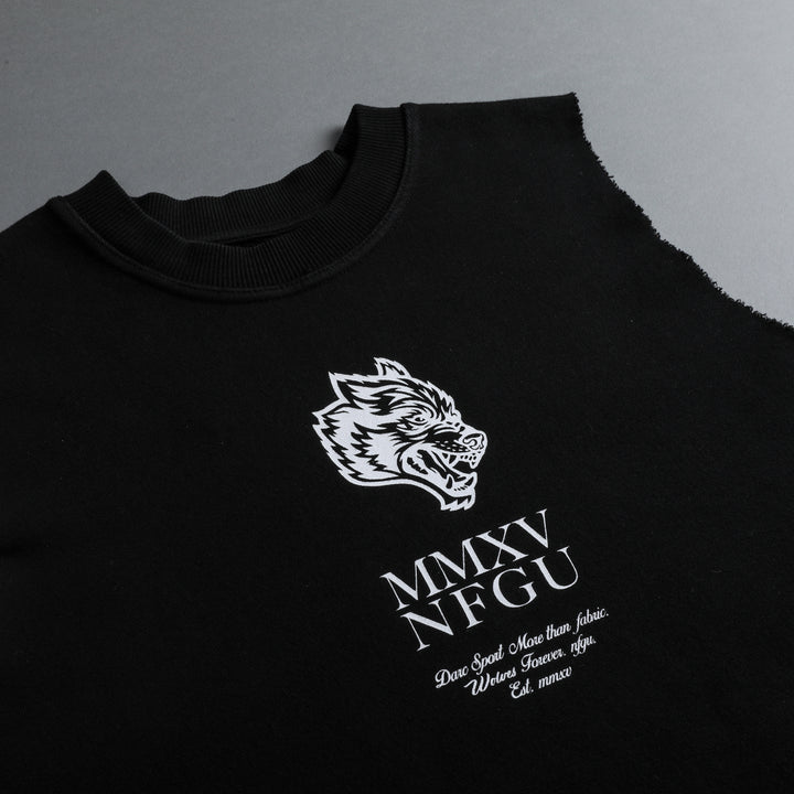 She MMXV NFGU Muscle London (Cropped) Crewneck in Vintage Black
